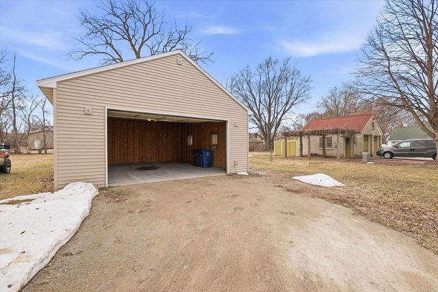 1125 WINNEBAGO AVENUE, Oshkosh, WI 54901