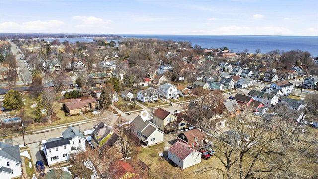 1125 WINNEBAGO AVENUE, Oshkosh, WI 54901