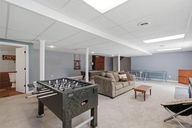 5885 Rowland Pine Court, Marion Township, MI 48843