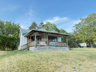 8415 CR-22A, Bloomingdale, OH 43910