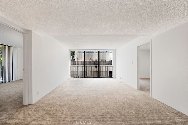 1750 E Ocean 201, Long Beach, CA 90802