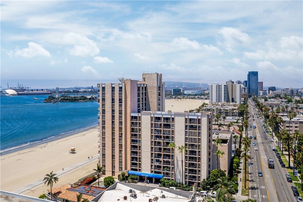 1750 E Ocean 201, Long Beach, CA 90802