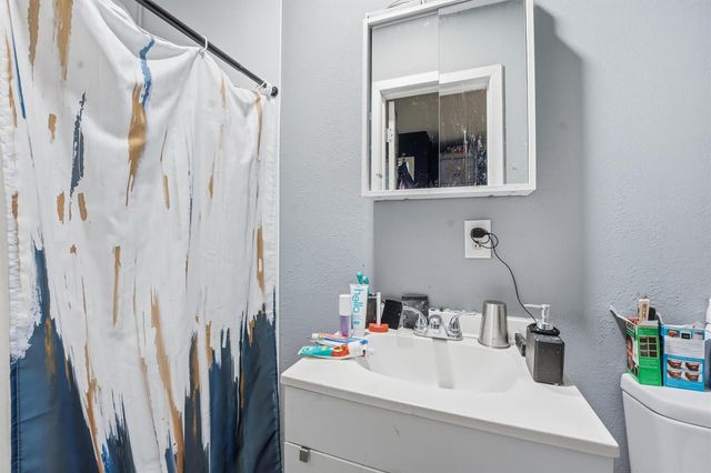 1322 Great Dover Circle, Channelview, TX 77530