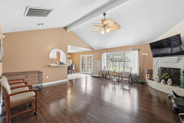 1322 Great Dover Circle, Channelview, TX 77530