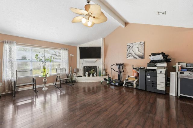 1322 Great Dover Circle, Channelview, TX 77530