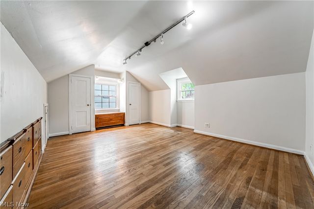 3187 Rumson Road, Cleveland Heights, OH 44118