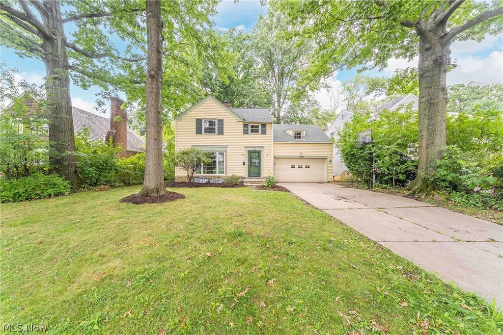 3187 Rumson Road, Cleveland Heights, OH 44118