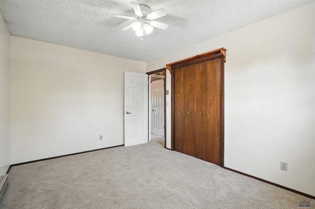 4708 HOWIE DR, Rapid City, SD 57702