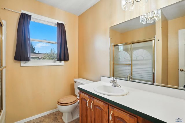 4708 HOWIE DR, Rapid City, SD 57702