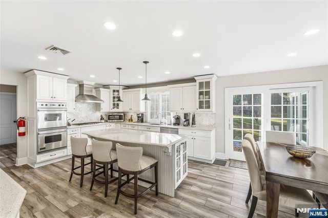 27 Pine Hill Road, Old Tappan, NJ 07675