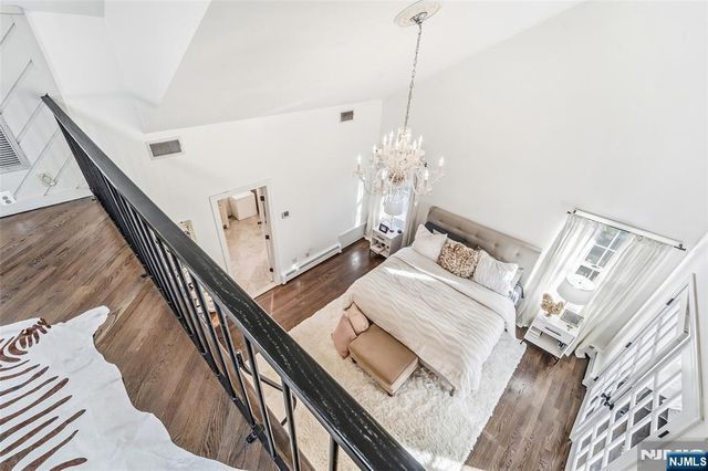 27 Pine Hill Road, Old Tappan, NJ 07675