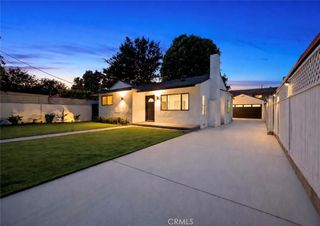 15445 Archwood Street, Van Nuys, CA 91406