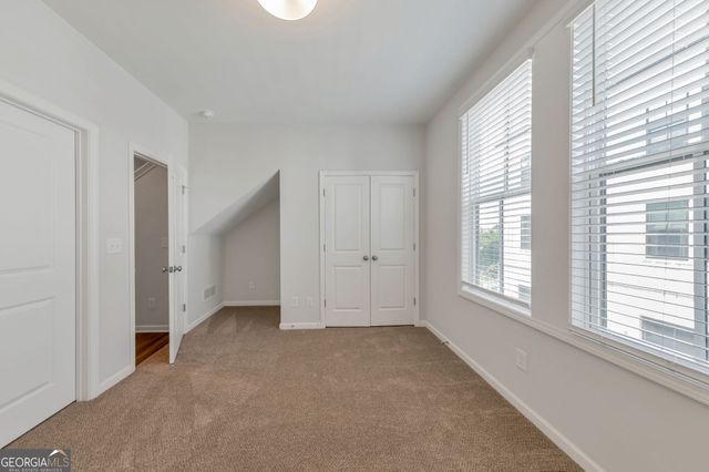 910 Brees Court, Atlanta, GA 30318