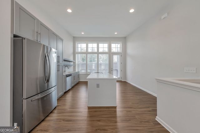 910 Brees Court, Atlanta, GA 30318