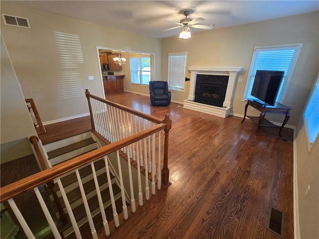 503 E Ottawa Street, Paola, KS 66071