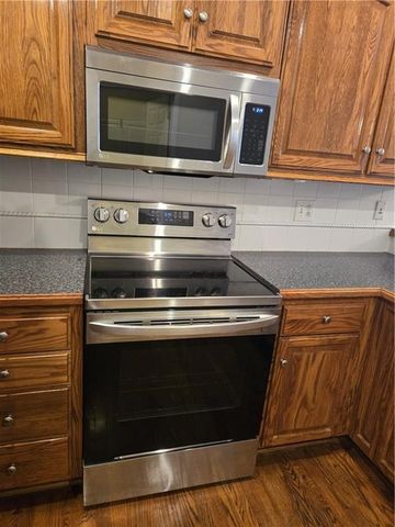 503 E Ottawa Street, Paola, KS 66071