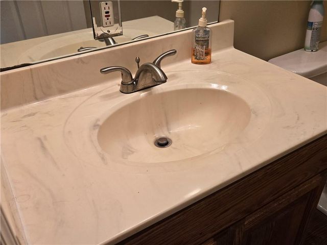 503 E Ottawa Street, Paola, KS 66071