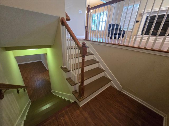 503 E Ottawa Street, Paola, KS 66071