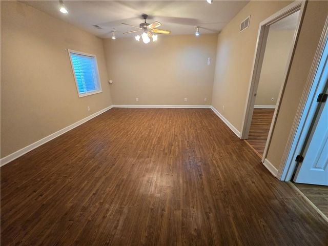 503 E Ottawa Street, Paola, KS 66071