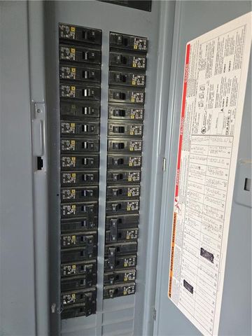 503 E Ottawa Street, Paola, KS 66071