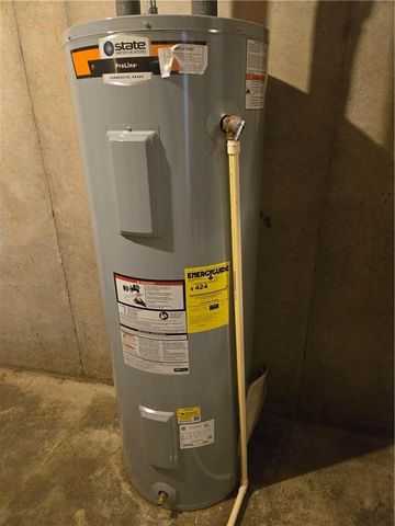 503 E Ottawa Street, Paola, KS 66071