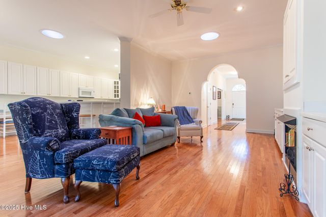 122 Waccamaw Drive, Hertford, NC 27944