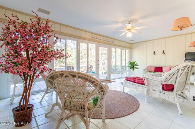 122 Waccamaw Drive, Hertford, NC 27944