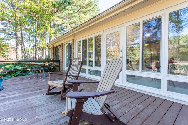 122 Waccamaw Drive, Hertford, NC 27944