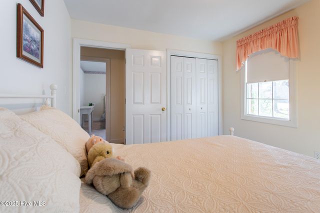 122 Waccamaw Drive, Hertford, NC 27944