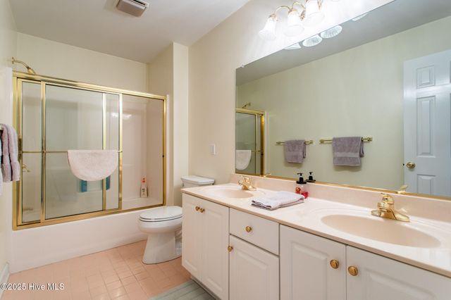 122 Waccamaw Drive, Hertford, NC 27944