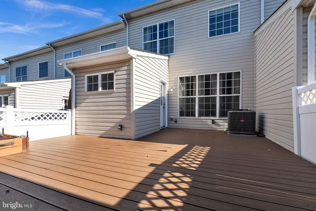 23119 ARORA HILLS DR, Clarksburg, MD 20871