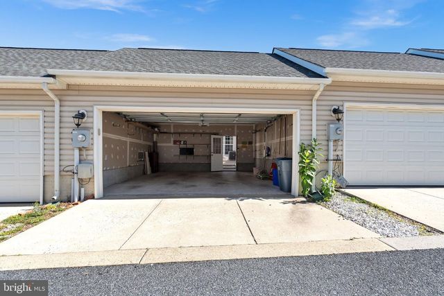 23119 ARORA HILLS DR, Clarksburg, MD 20871