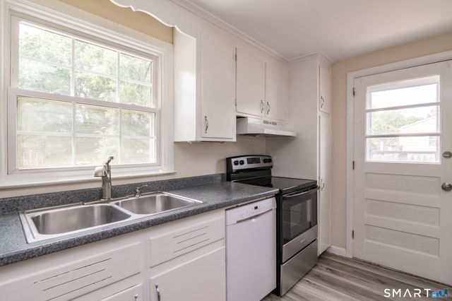 57 Indian Run, Enfield, CT 06082