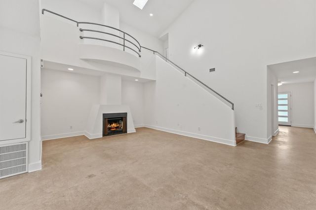 2321 Commonwealth Street, Houston, TX 77006
