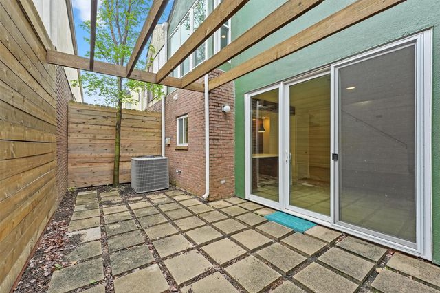 2321 Commonwealth Street, Houston, TX 77006