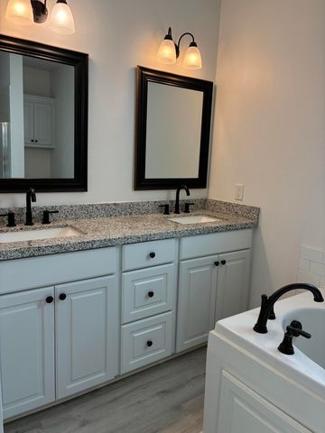 832 Clement St, Lake Charles, LA 70601