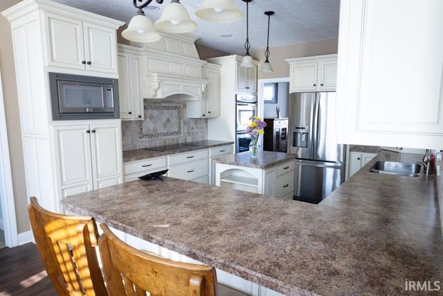 13681 W Auburn Ridge Court, Linton, IN 47441