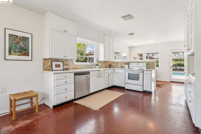 201 Warwick Ave, San Leandro, CA 94577