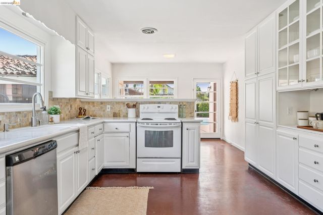201 Warwick Ave, San Leandro, CA 94577