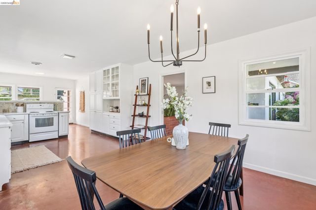 201 Warwick Ave, San Leandro, CA 94577