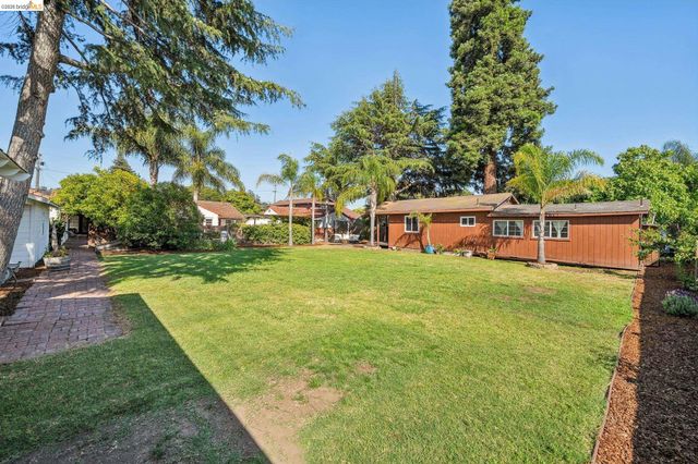 201 Warwick Ave, San Leandro, CA 94577