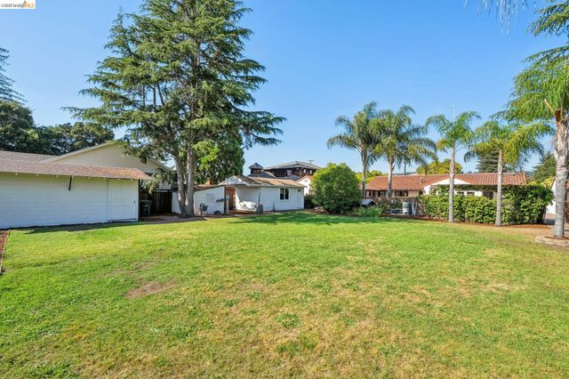 201 Warwick Ave, San Leandro, CA 94577
