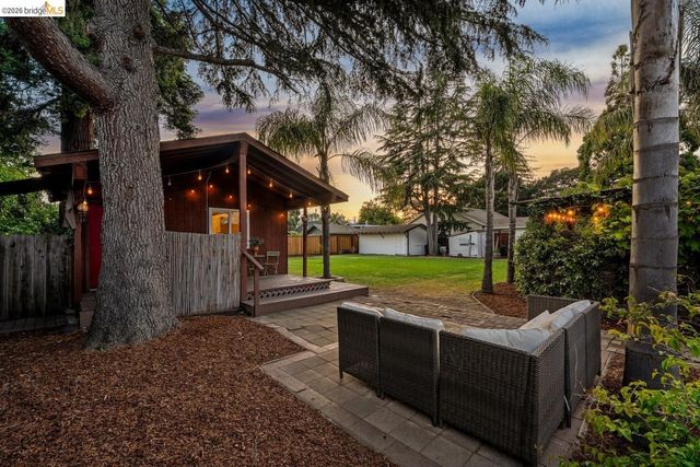 201 Warwick Ave, San Leandro, CA 94577