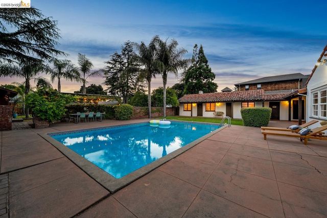 201 Warwick Ave, San Leandro, CA 94577