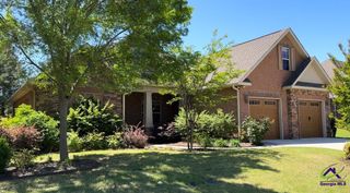 105 Grand View Avenue, Kathleen, GA 31047