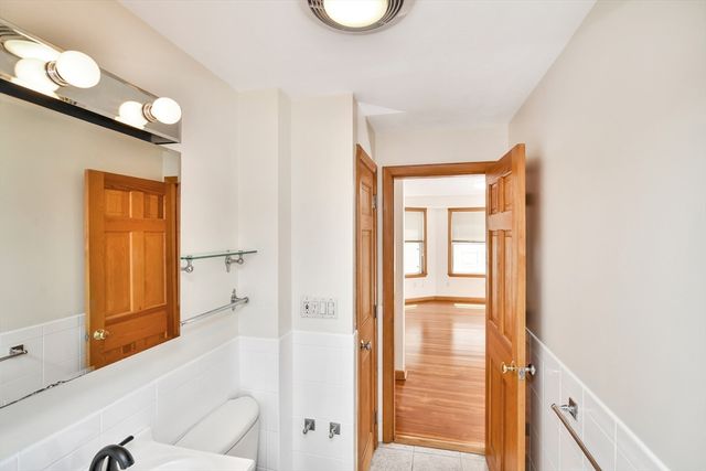 77 Swan St 2, Everett, MA 02149