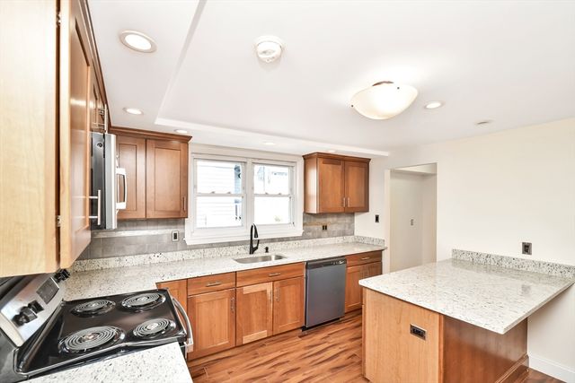 77 Swan St 2, Everett, MA 02149