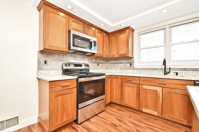 77 Swan St 2, Everett, MA 02149