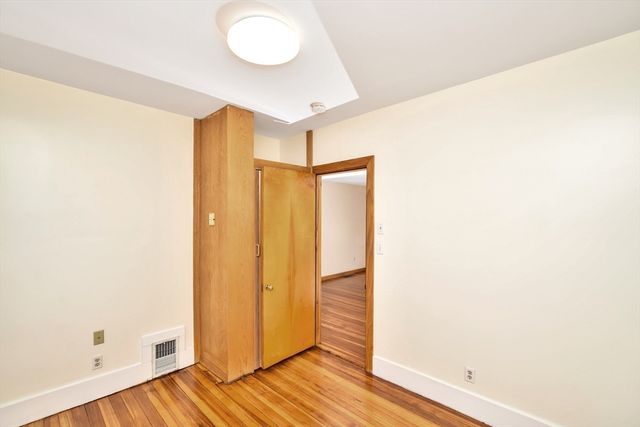 77 Swan St 2, Everett, MA 02149