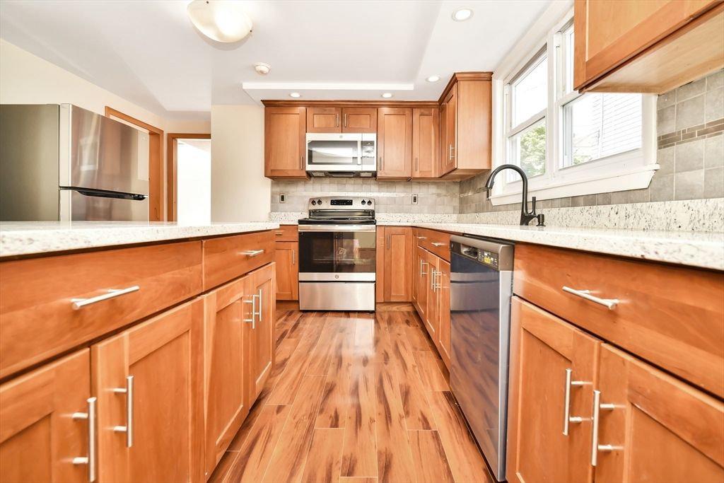 77 Swan St 2, Everett, MA 02149